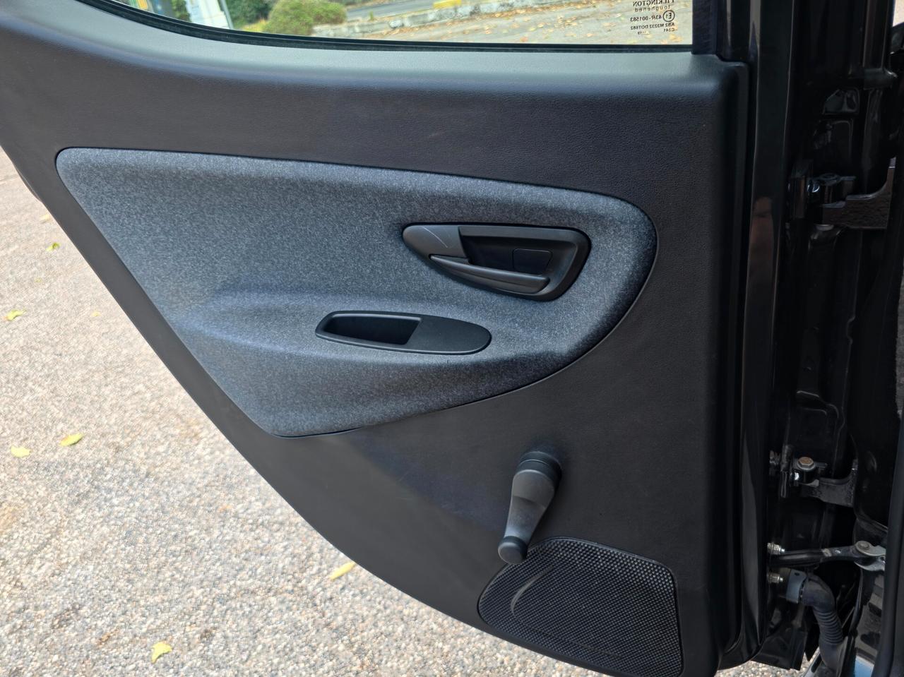 Lancia Ypsilon 1.2 69 CV 5 porte GPL Ecochic Gold E6 Manuale NEO 2019