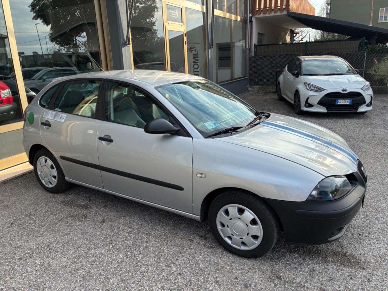 Seat Ibiza 1.2 12V 5p. Stella