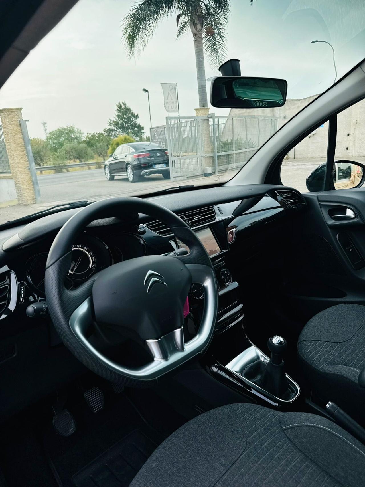 Citroen C3 BlueHDi 75cv Exclusive Tetto/Navi