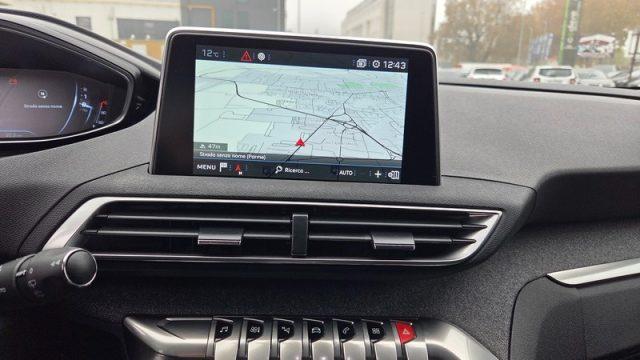 PEUGEOT 3008 BlueHDi 130 S&S EAT8 Allure PERMUTE UNICOPROPR.