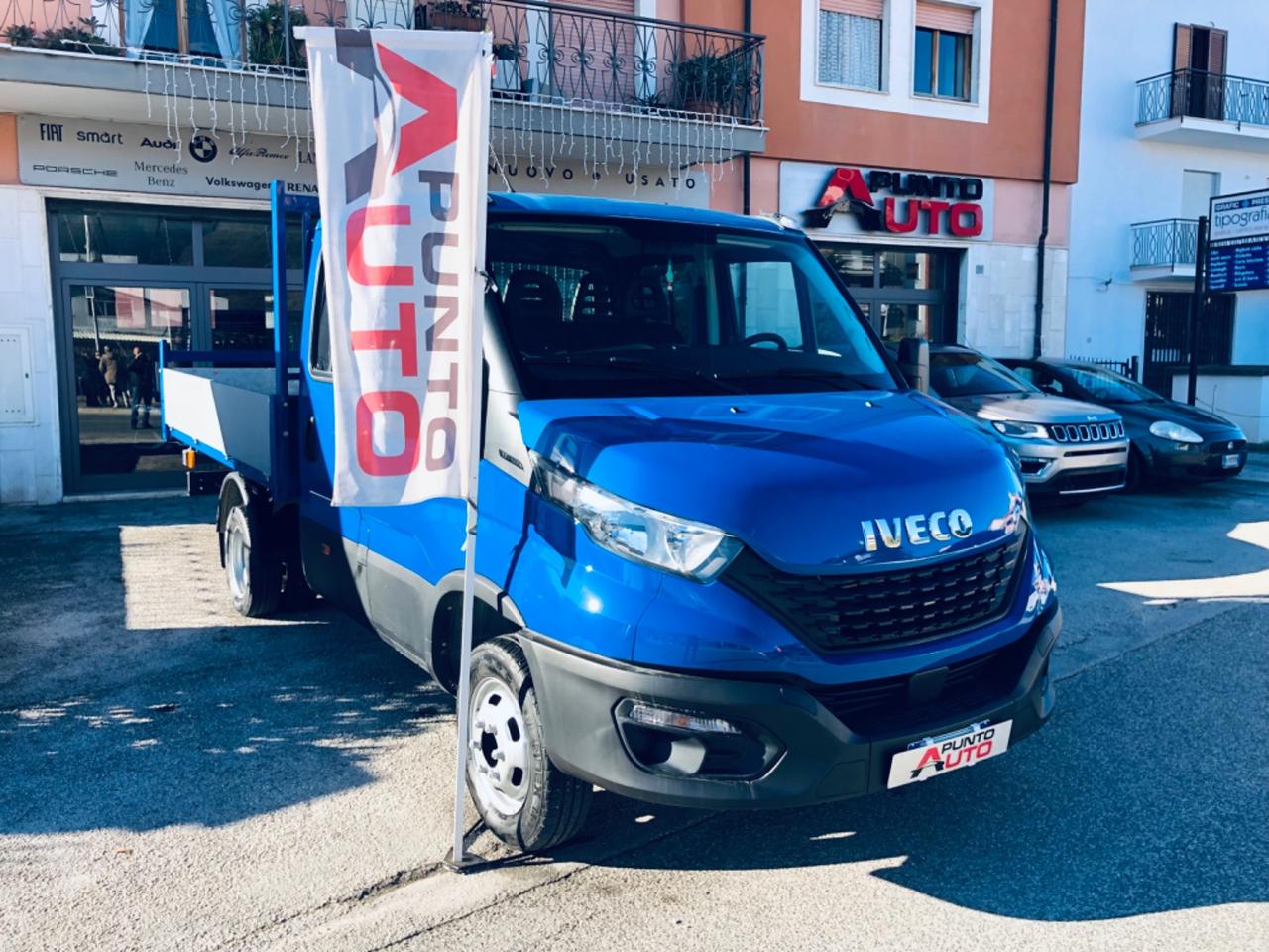 IVECO DAILY RIBALTABILE DOPPIA CABINA 7 POSTI