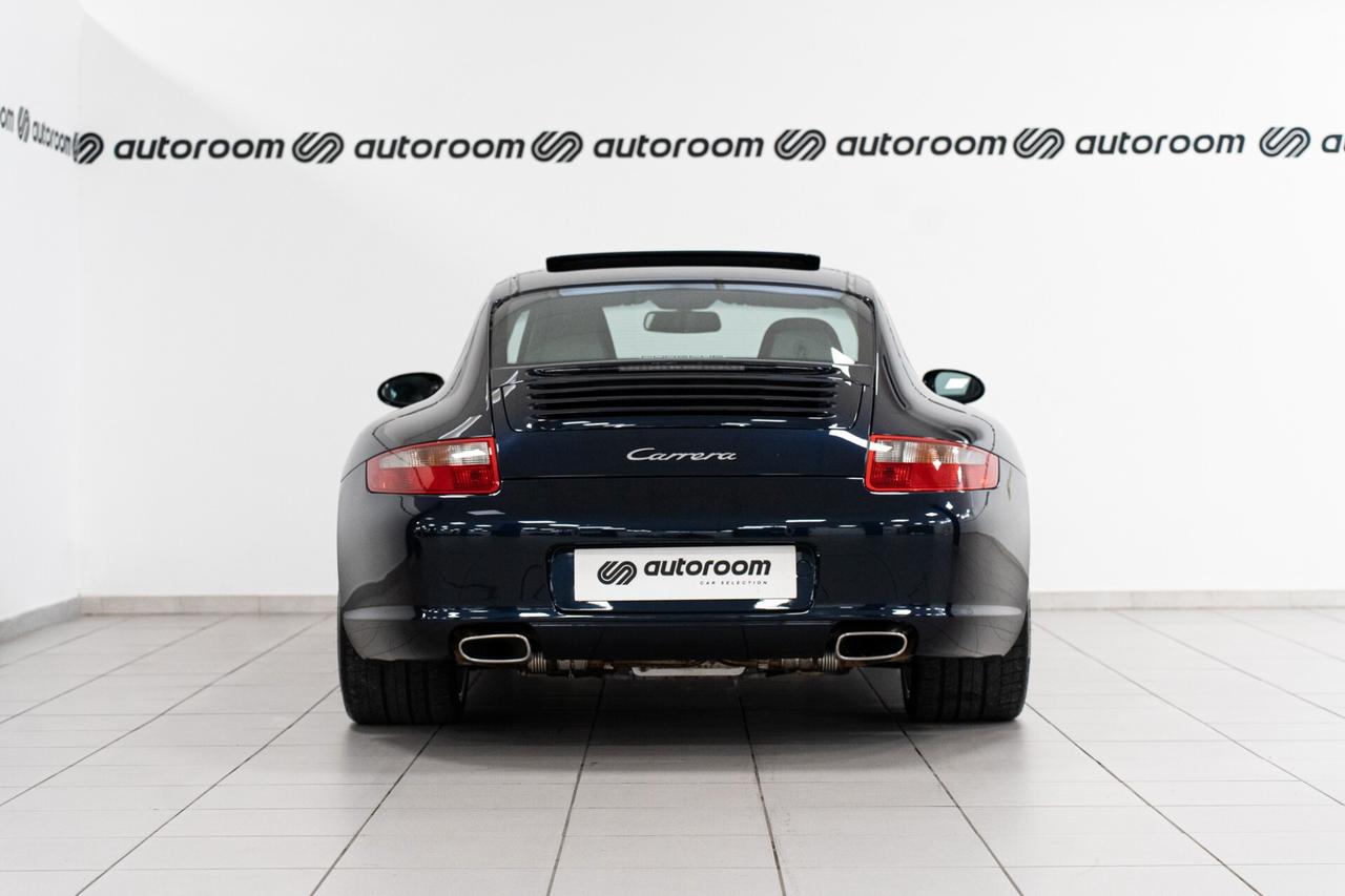 Porsche 911 Carrera cat Coupé