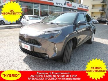 TOYOTA Yaris Cross 1.5 Hybrid E-CVT Business -Ok NEOPAT.-IVA detraib.