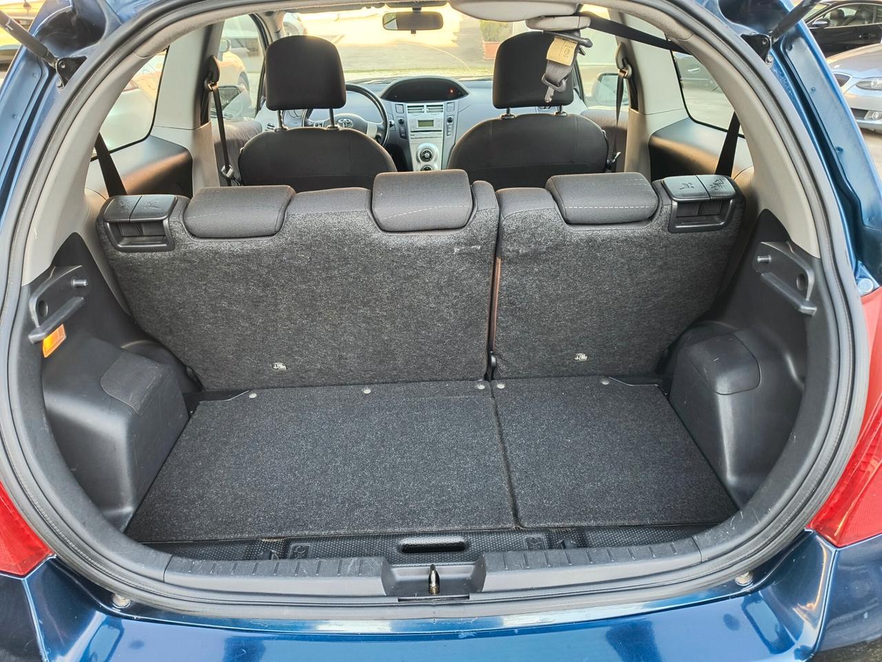 Toyota Yaris 1.0 3p Benzina