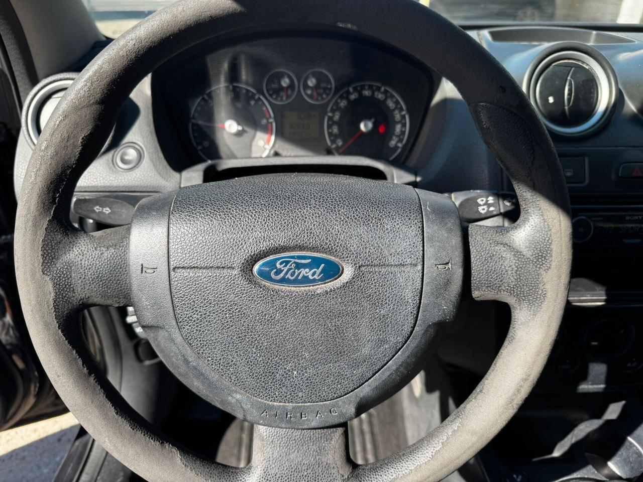 Ford Fiesta 1.4 TDCi 5p. Titanium