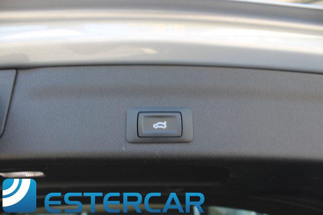 AUDI A6 Avant 40 2.0 TDI quattro ultra S tronic S LINE