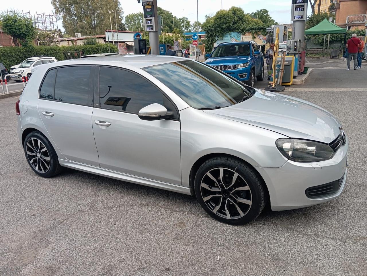 Volkswagen Golf 1.6 TDI DPF 5p. Sport