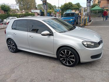 Volkswagen Golf 1.6 TDI DPF 5p. Sport