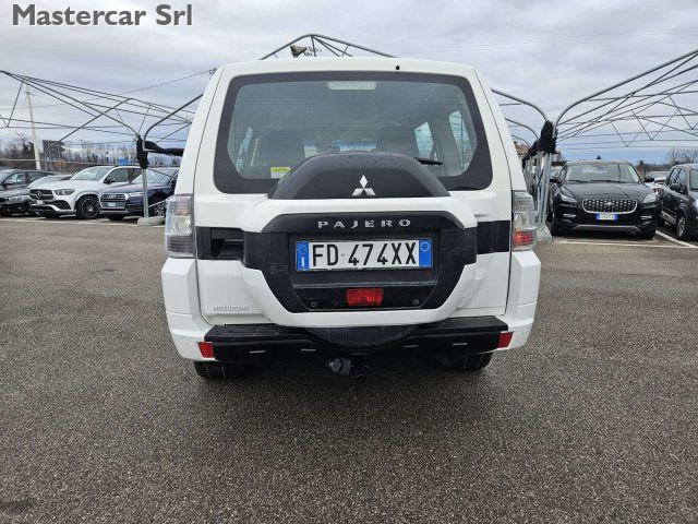 MITSUBISHI Pajero Pajero IV 2007 3.2 cr Instyle 5p auto - FD474XX