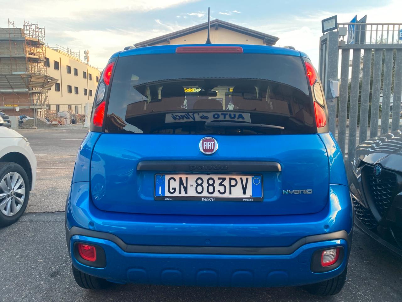 FIAT Panda 1.0 hybrid CROSS 5posti RadioAPP