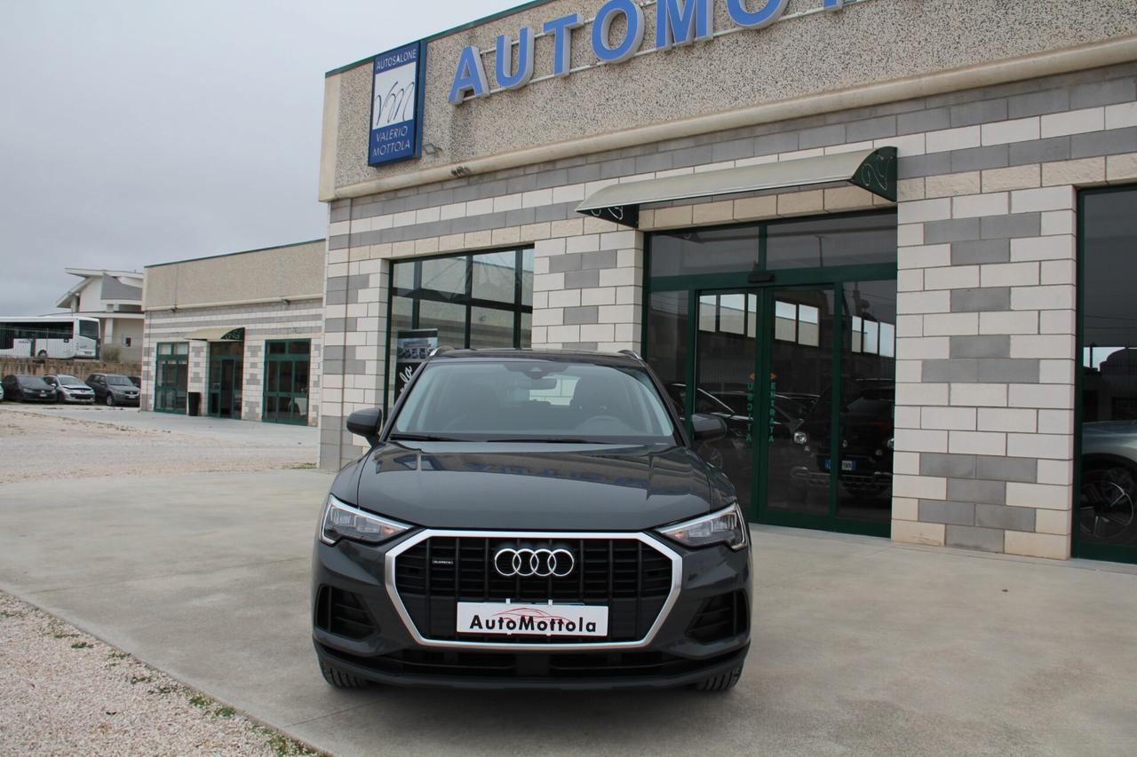 Audi Q3 TDI quattro S tronic Business Advanced (KW 110-CV150)