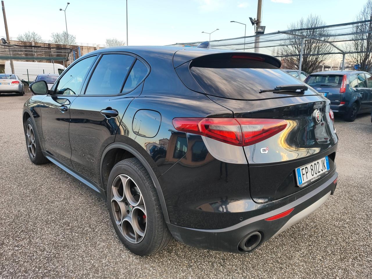 Alfa Romeo Stelvio 2.2 Turbodiesel 210 CV AT8 Q4 Executive