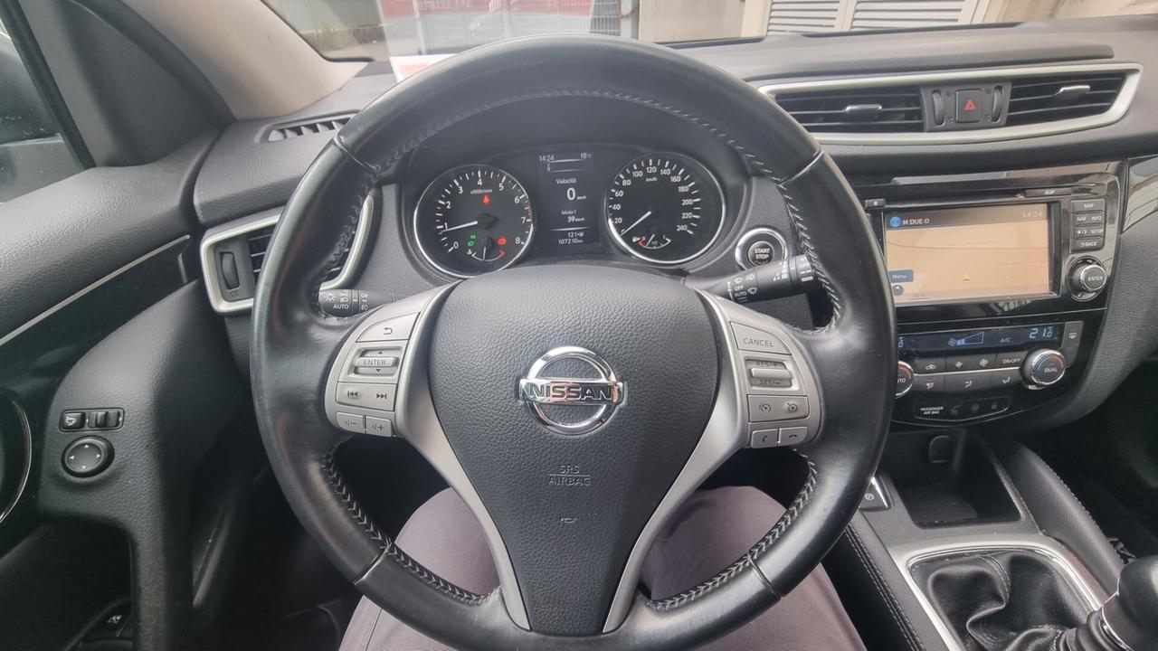 Nissan Qashqai 1.2 DIG-T 360 Tekna tetto panoramico