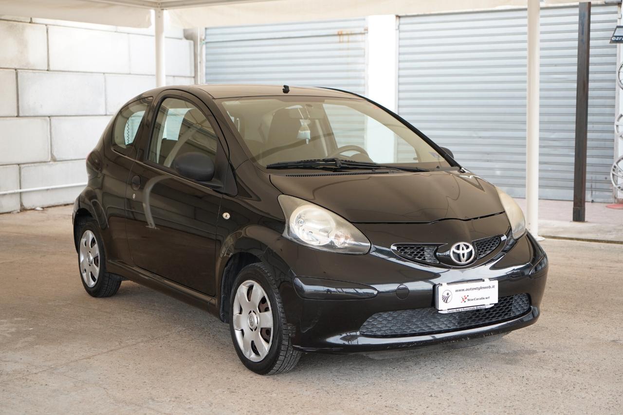 Toyota Aygo 1.0 68 Cv 3p Sol