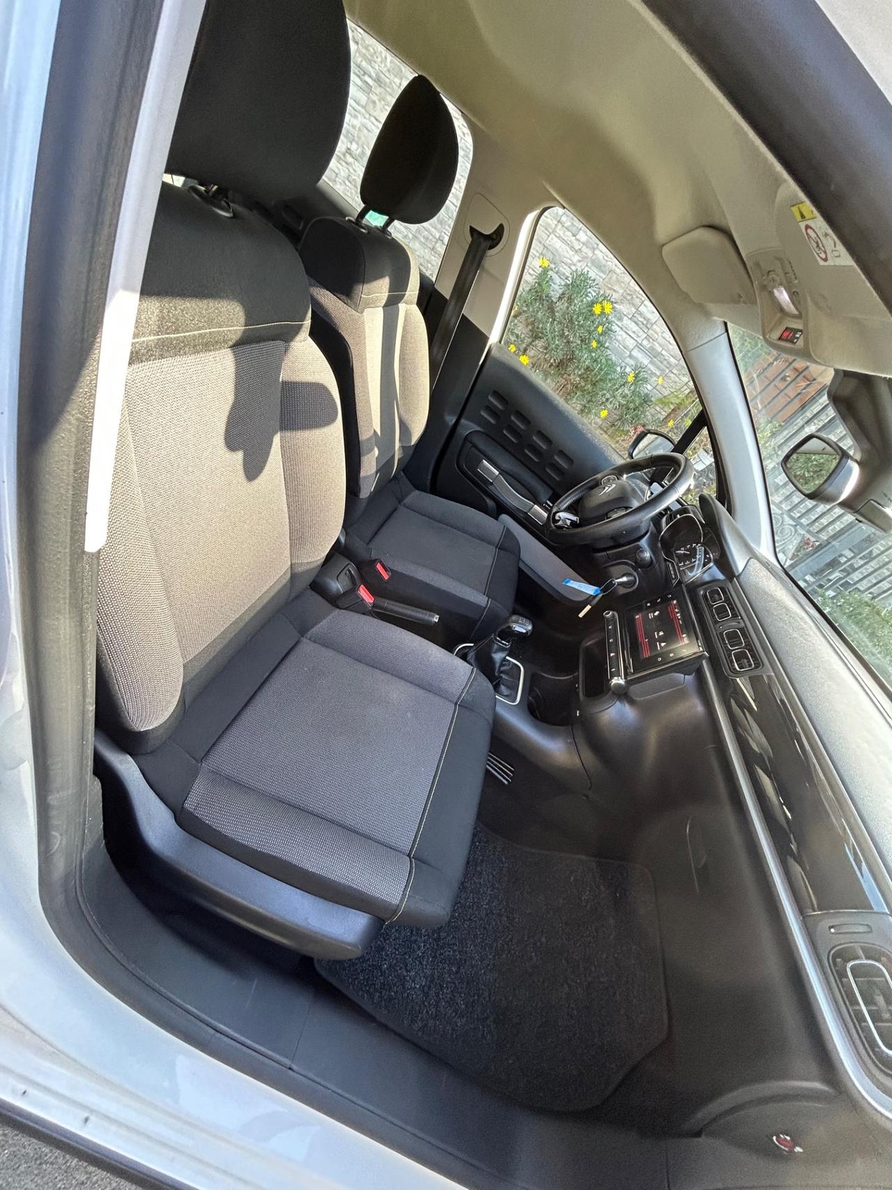 Citroen C3 PureTech 82 S&S Shine