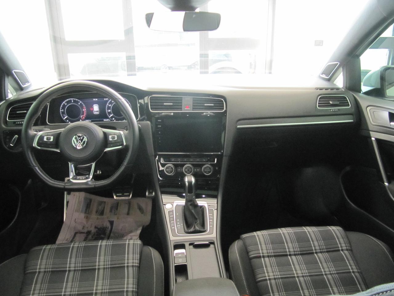 Volkswagen Golf GTD 2.0 TDI DSG BlueMotion Technology - AUTOMATICO
