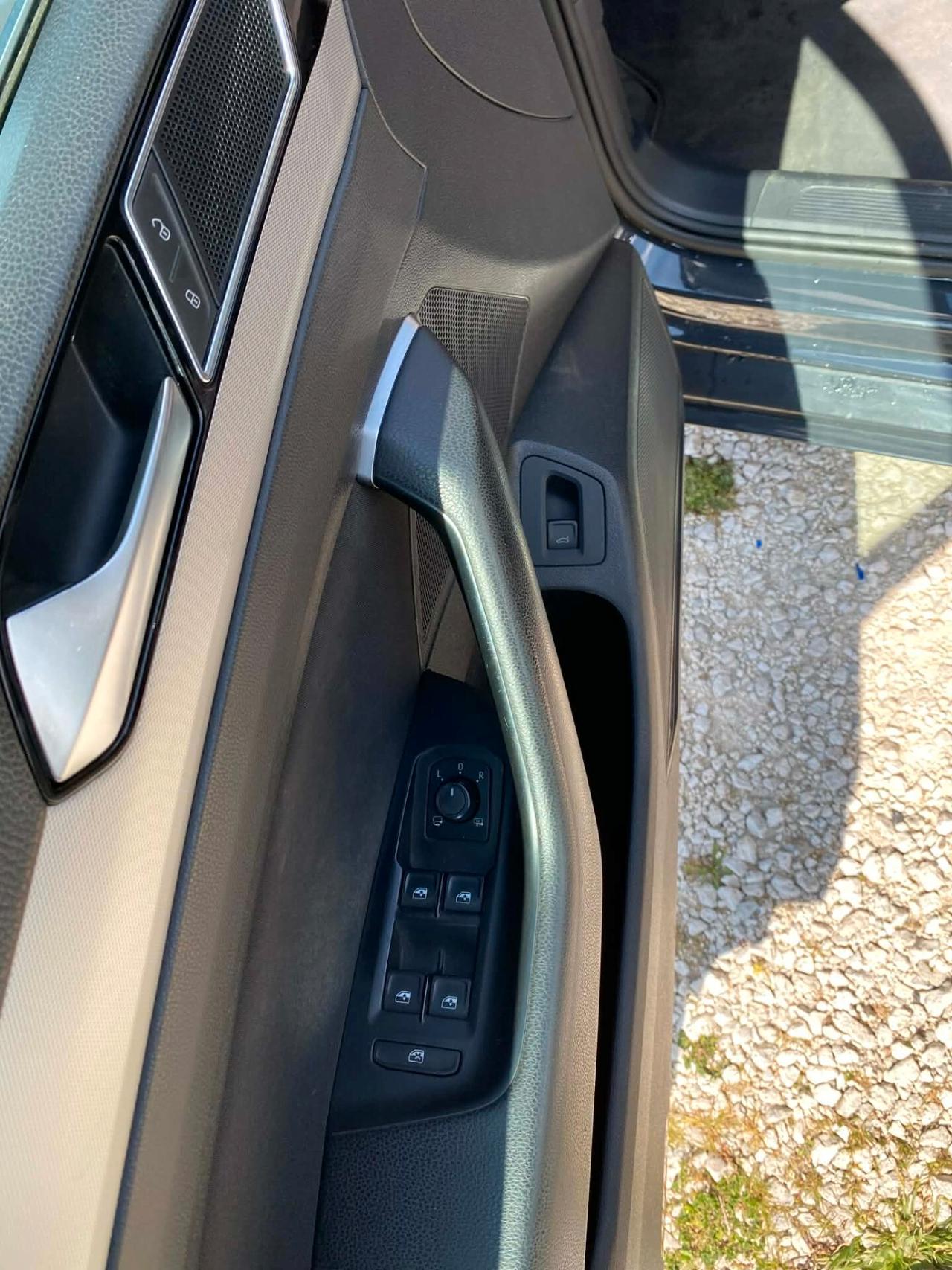 Volkswagen Passat 2.0TDi DSG 150CV SW Executive 