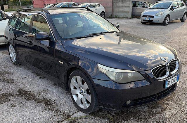 BMW 530 xd Touring Futura c/pelle