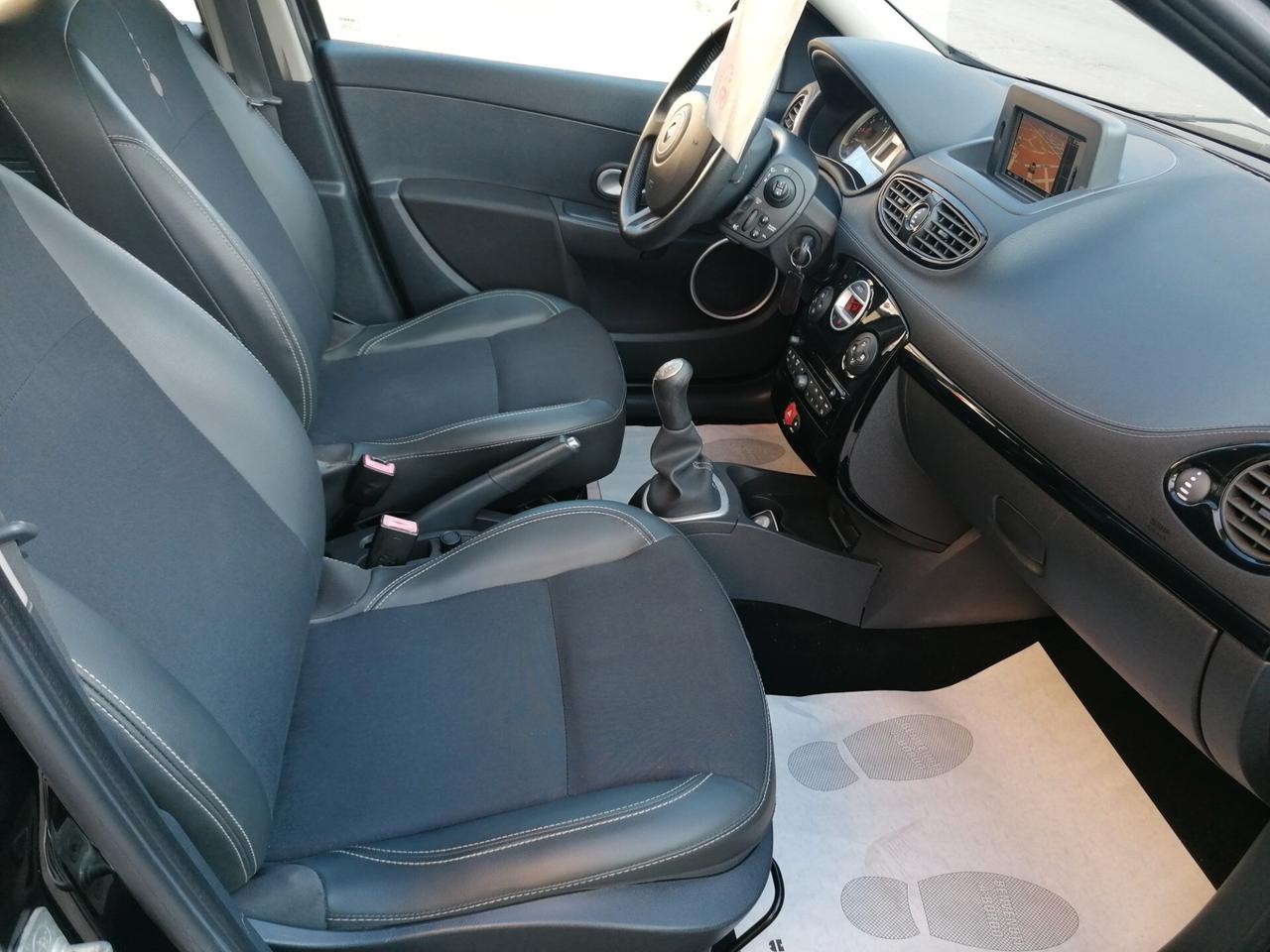 Renault Clio 1.2 Benzina PARI AL NUOVO