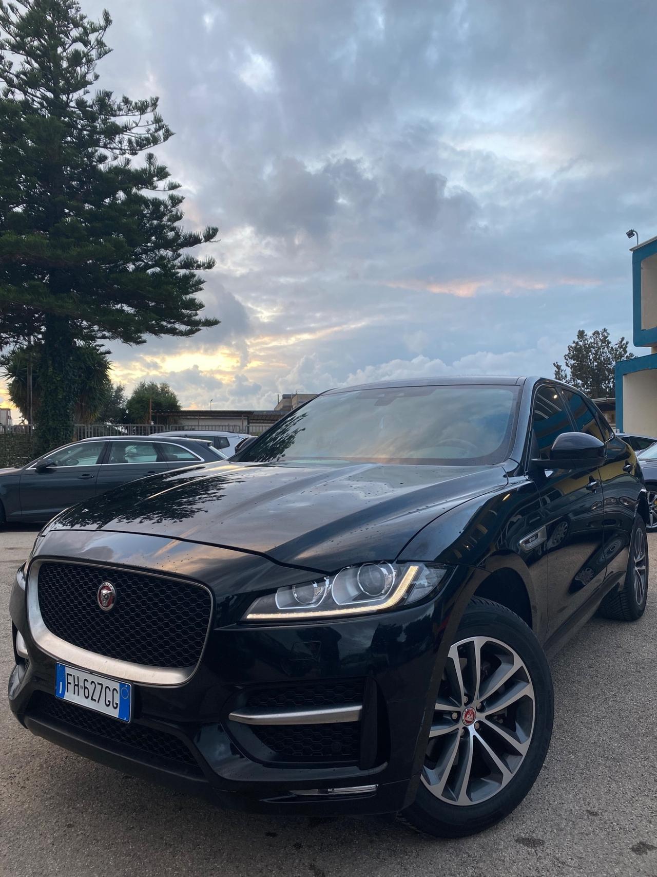 Jaguar F-Pace 2.0 D 180 CV AWD aut. Portfolio