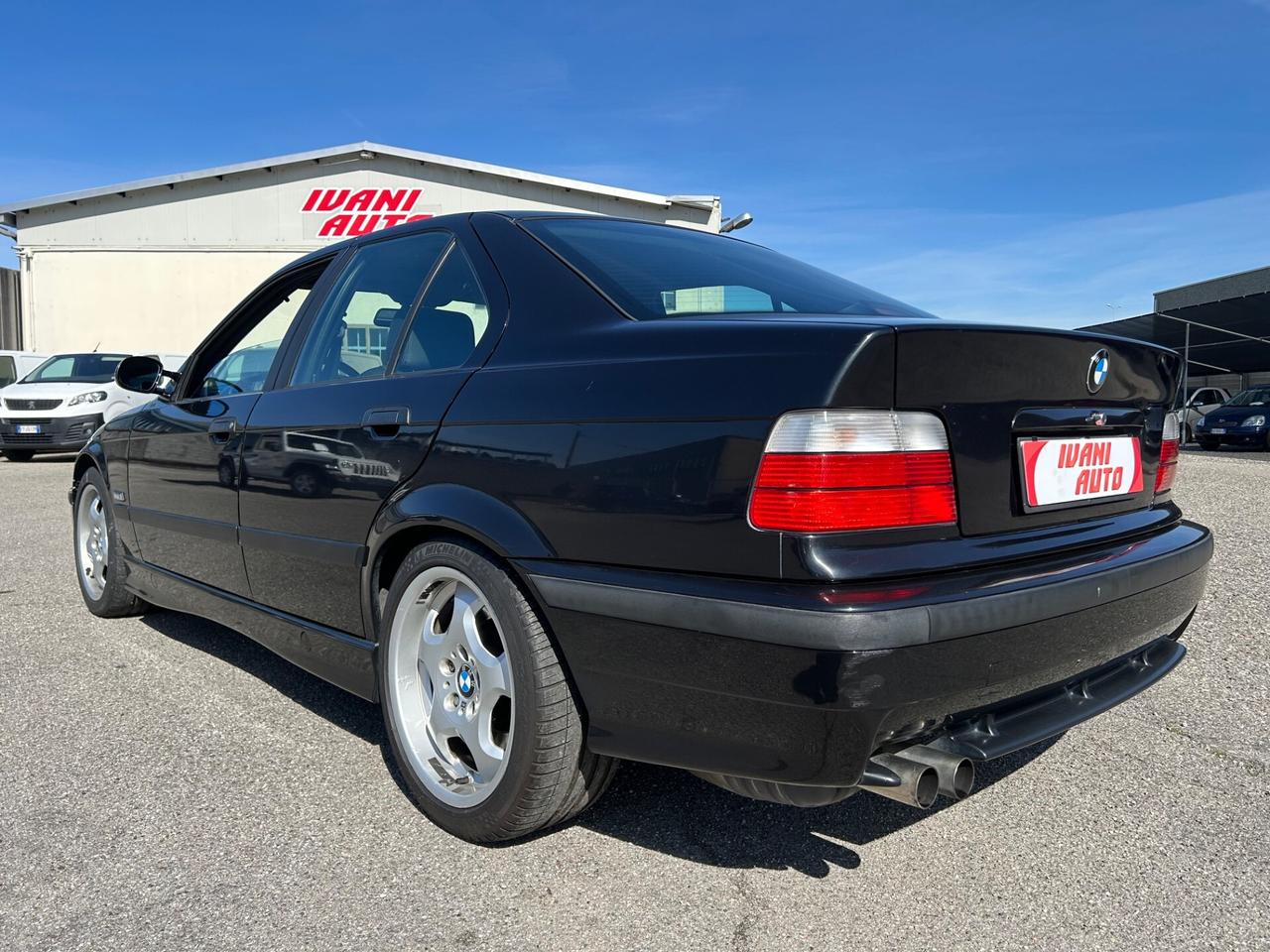 Bmw M3 Bmw M3 3.2 5 porte 321 cv