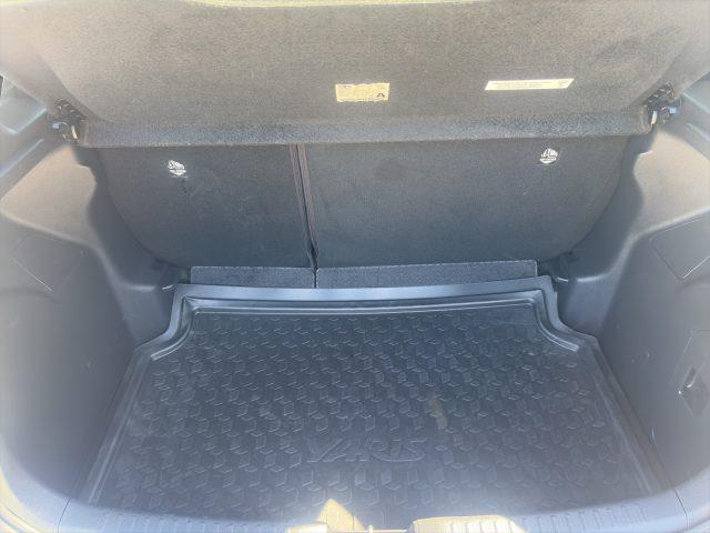 TOYOTA Yaris Yaris 1.0 5 porte Business