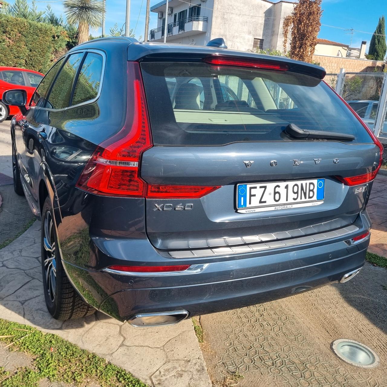 Volvo XC 60 XC60 B4 (d) AWD Geartronic Inscription