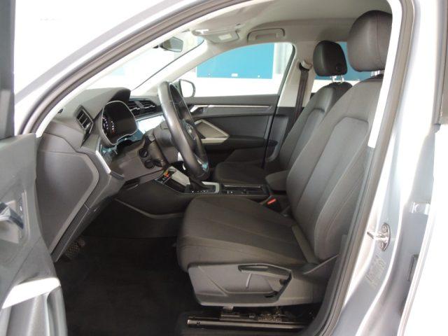 AUDI Q3 35 TDI S tronic Business