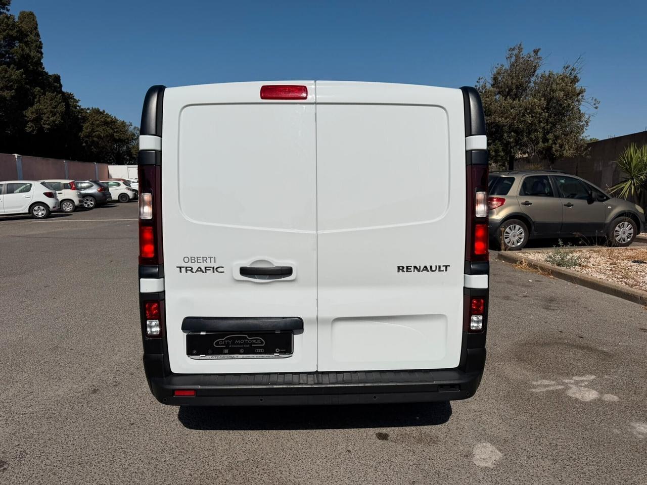 Renault Trafic 1.6 dCi 120CV Iva Esposta