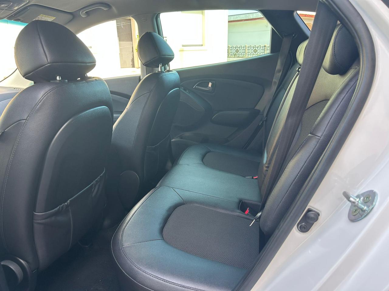 Hyundai iX35 1.7 CRDi XPOSSIBLE LED Km119.000-2014