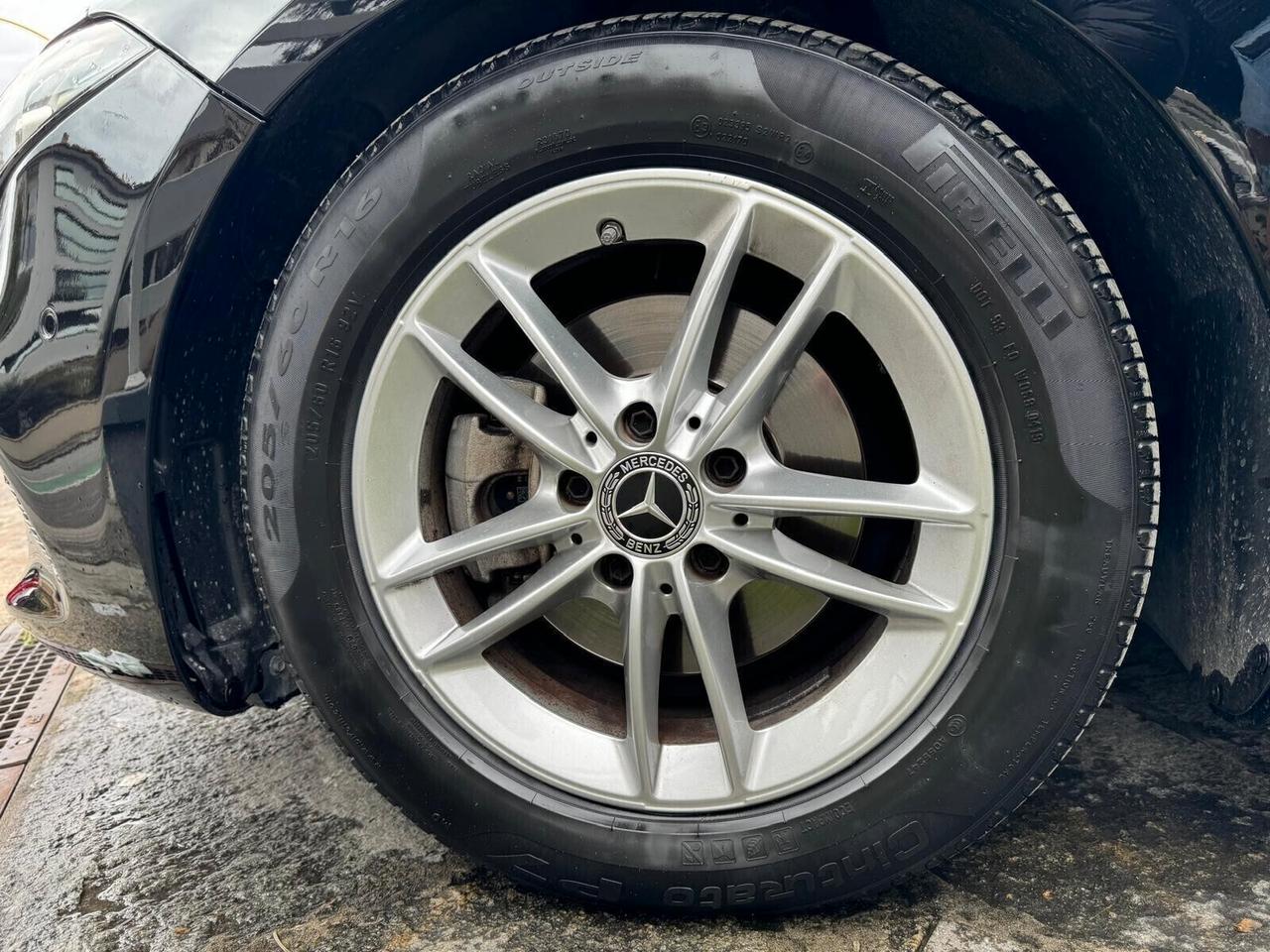 MB CLASSE A 180D AUTOMATIC BUSINESS NAVI