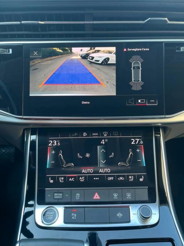 Audi Q8 55 3.0 tfsi e quattro tiptronic