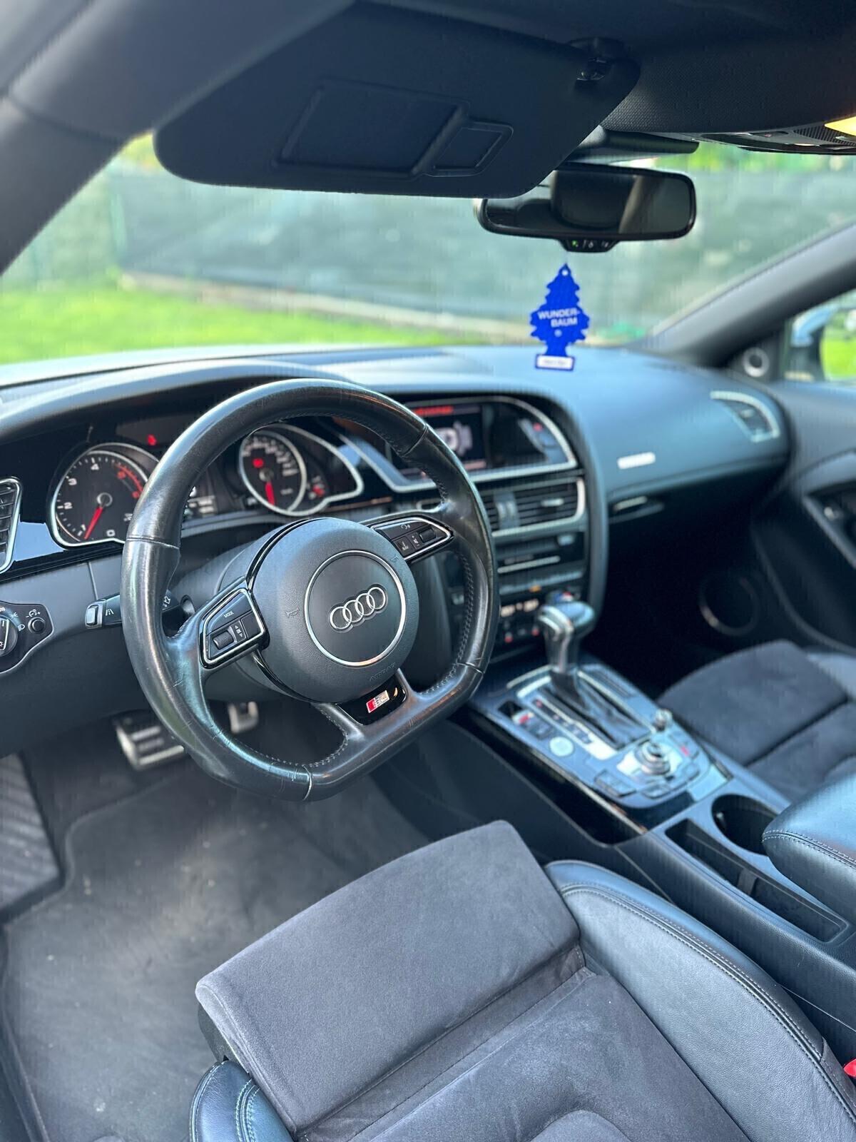 A5 S-Line plus QUATTRO