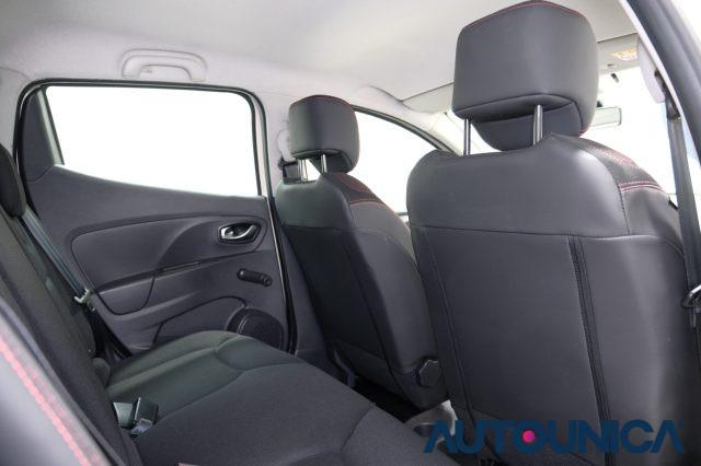 RENAULT Clio 1.2 75 CV 5 PORTE LIFE NEOPATENTATI