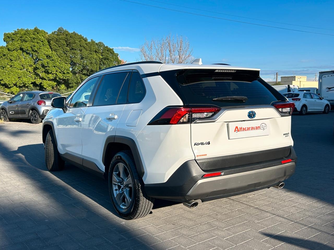 Toyota RAV4 2.5 vvt-ie h Active awd 222cv e-cvt