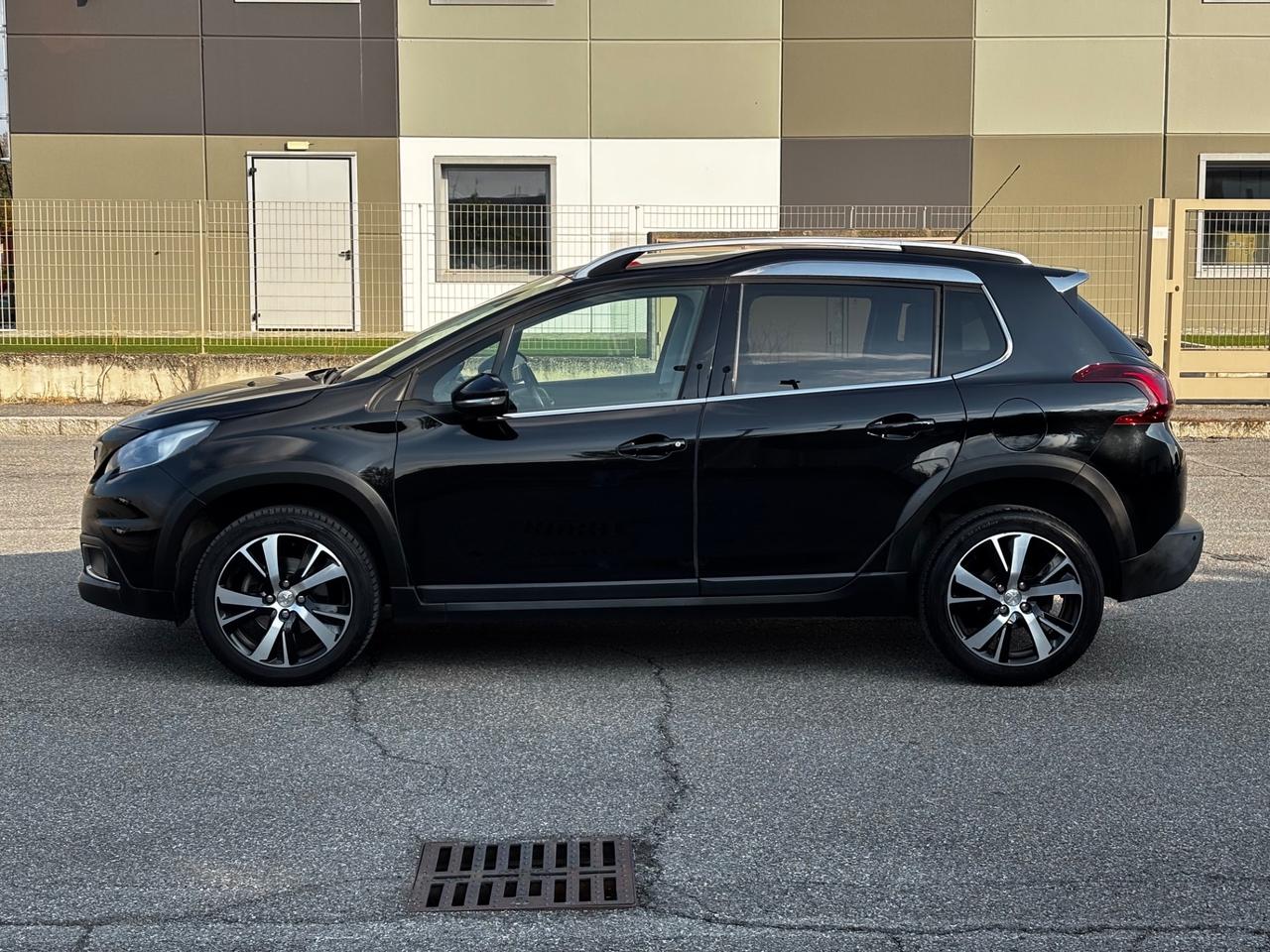 Peugeot 2008 BlueHDi 120CV, UNI PRO, GARANZIA