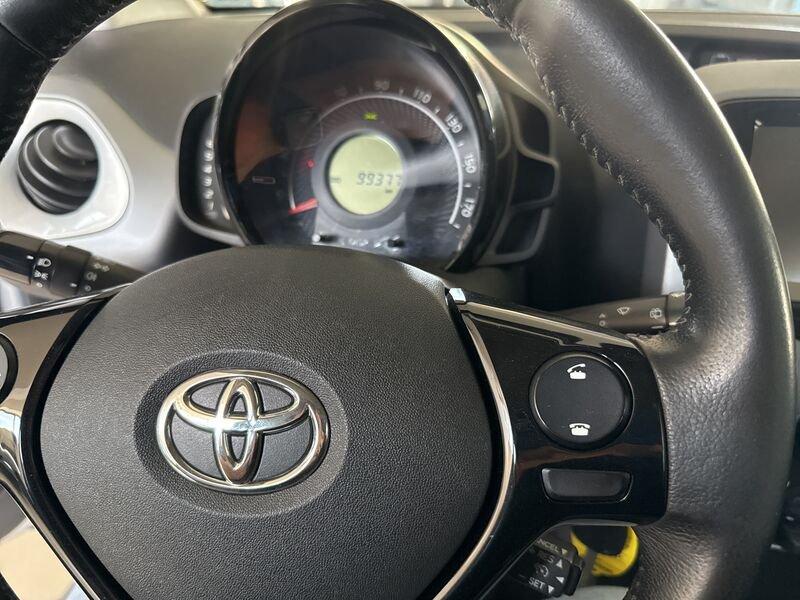 Toyota Aygo 1.0 VVT-i 69 CV 5 porte x-business