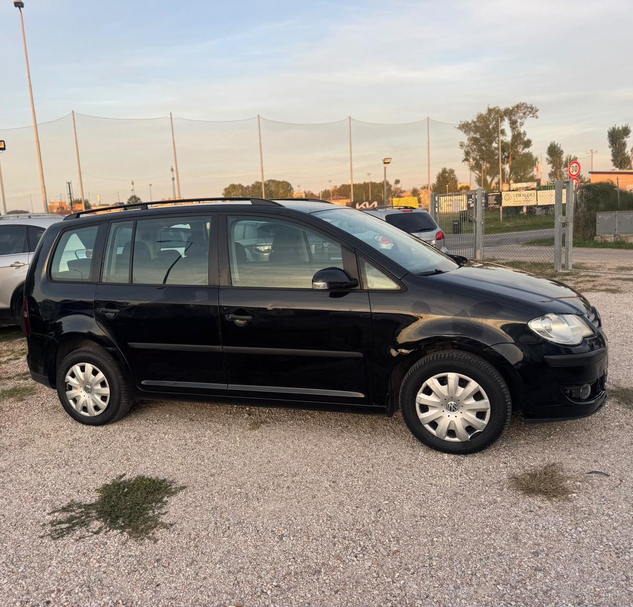 Volkswagen Touran 2.0 Trendline Ecofuel 7 P.ti