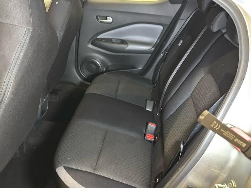 Nissan Juke 1.0 DIG-T 114 Dct N-Connecta