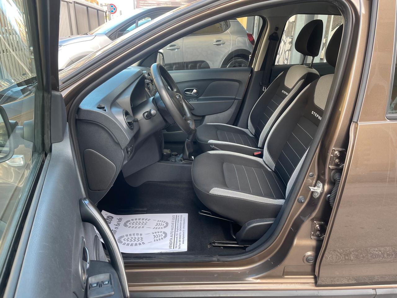 Dacia Sandero Stepway 0.9 TCe Turbo GPL 90 CV S&S Techroad