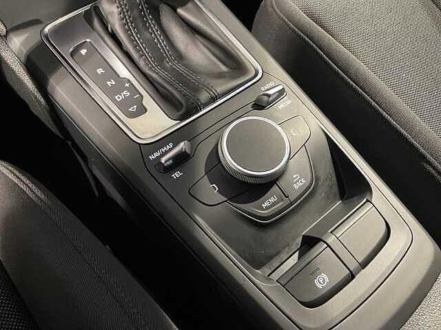 Audi Q2 1.6TDI 115CV S-tronic Business - NEOPATENTATI