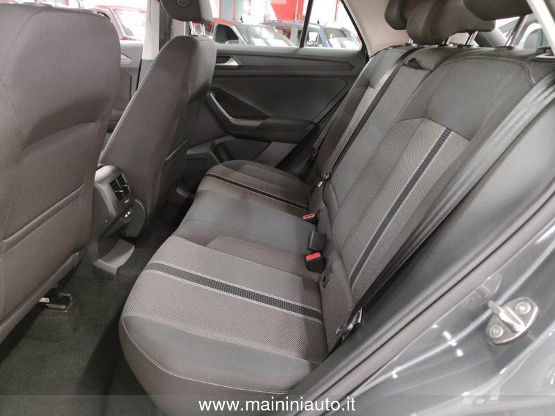 Volkswagen T-Roc 1.0 TSI 110cv Style + Car Play "SUPER PROMO"
