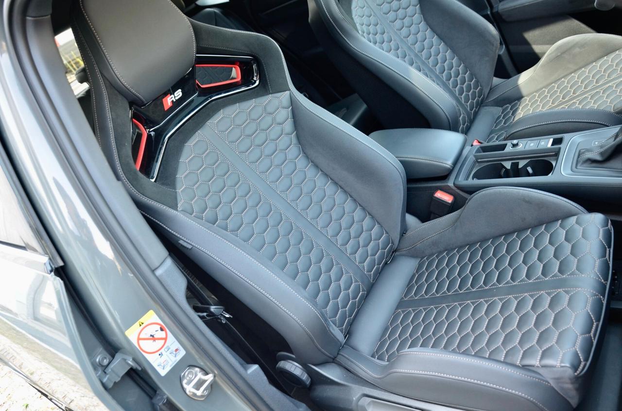 AUDI RSQ3 SPORTBACK 2.5 EDITION 10 YEARS QUATTRO 400cv S-TRONIC, BOLLO E SUPER 4/27, SERVICE AUDI, CARBOCERAMICA, TETTO, SEDILI CARBONIO, MATRIX, HI-FI SONOS, PERMUTE