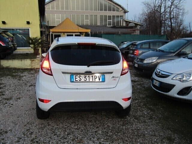 Ford Fiesta 1.4 5 porte Bz.- GPL Business