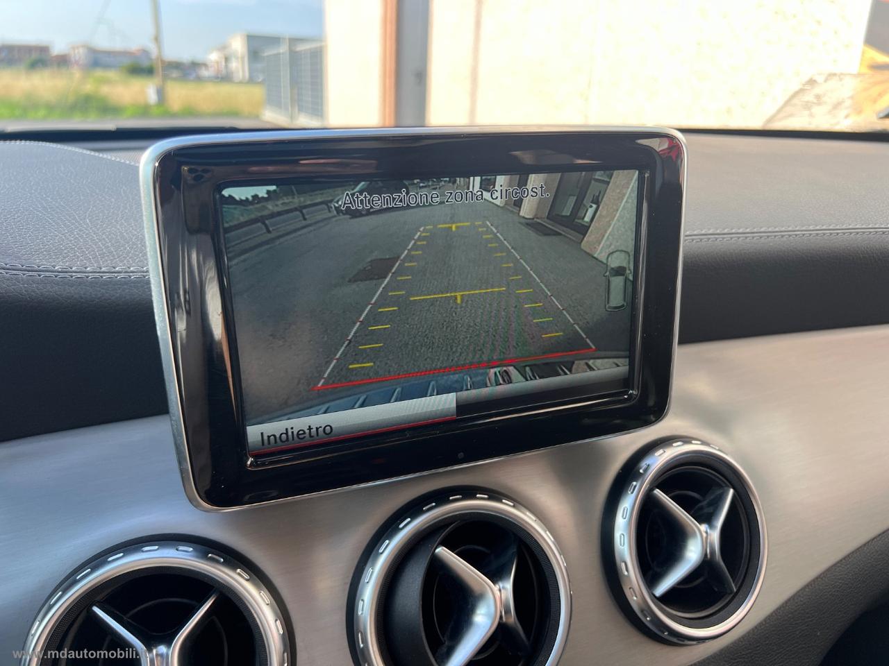 MERCEDES-BENZ GLA 200 CDI Automatic 4Matic Premium TETTO CAMERA PACK AMG