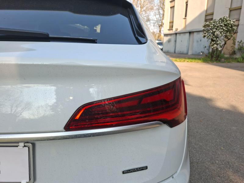 Audi Q5 Sportback 40 2.0 tdi mhev 12V S line quattro s-tronic