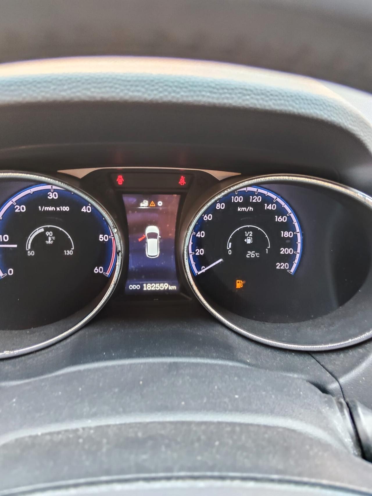 Hyundai iX35 1.7 CRDi 2WD Xpossible