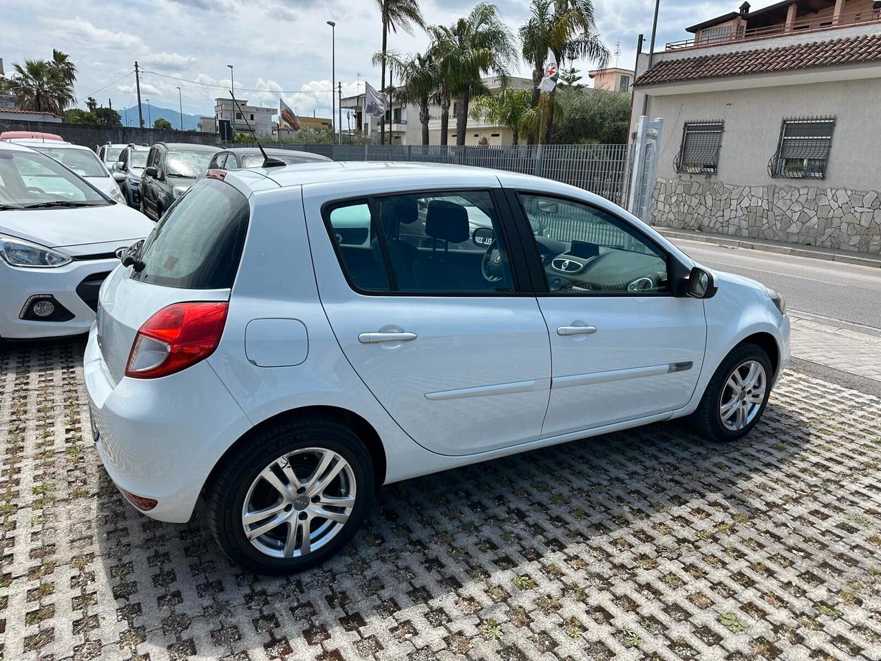 Renault Clio 1.2 16V 5 porte GPL Dynamique-2010