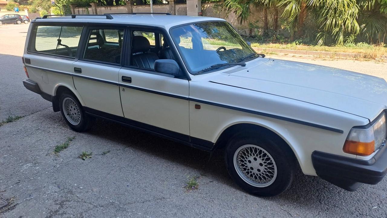 Volvo 240 2.0 Station Wagon