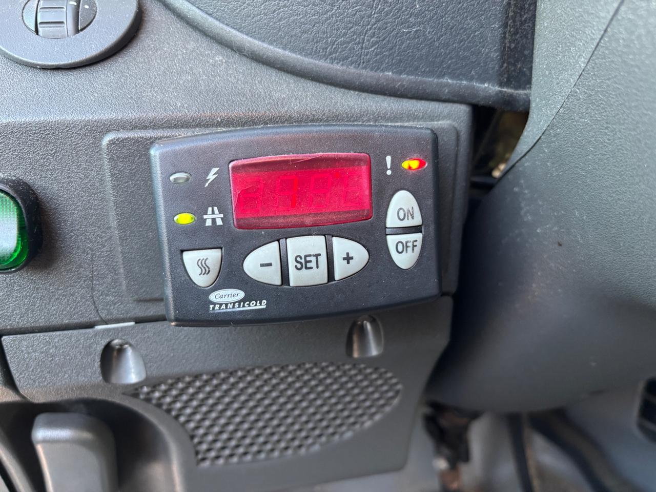 Iveco Daily 35 C 17 HTP ALLESTIMENTO FRIGO NEGATIVO E CAMBIO AUTOMATICO !!!!!